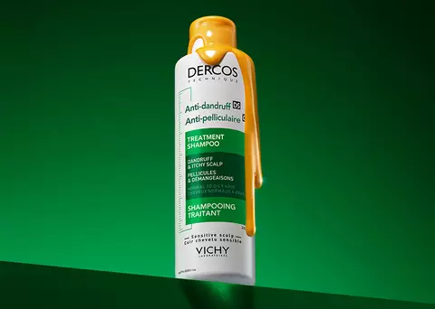 Dandruff or Dry Scalp? How to Tell the Difference