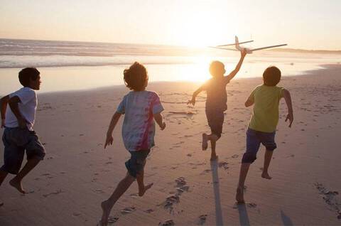 Bien proteger les enfants du soleil