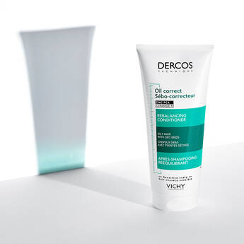 Dercos Oil Correct Conditioner