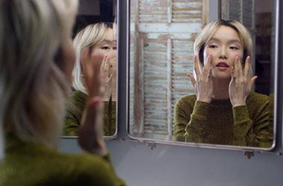 Massage facial : Stimulez l’eclat de votre teint en 3 etapes