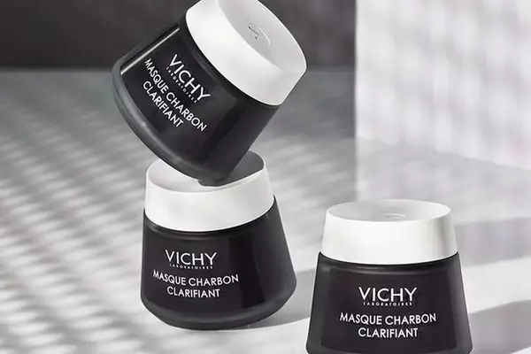 WHAT ARE BLACKHEADS AND HOW TO REMOVE THEM | VICHY MAG