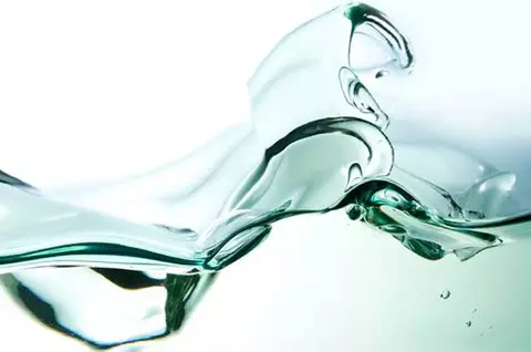 Air LiciumTM, l’actif embellisseur des soins anti-imperfections