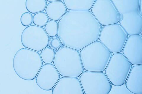 More Than Moisturizing, Hyaluronic Acid’s Anti-ageing Properties Go Next-level.