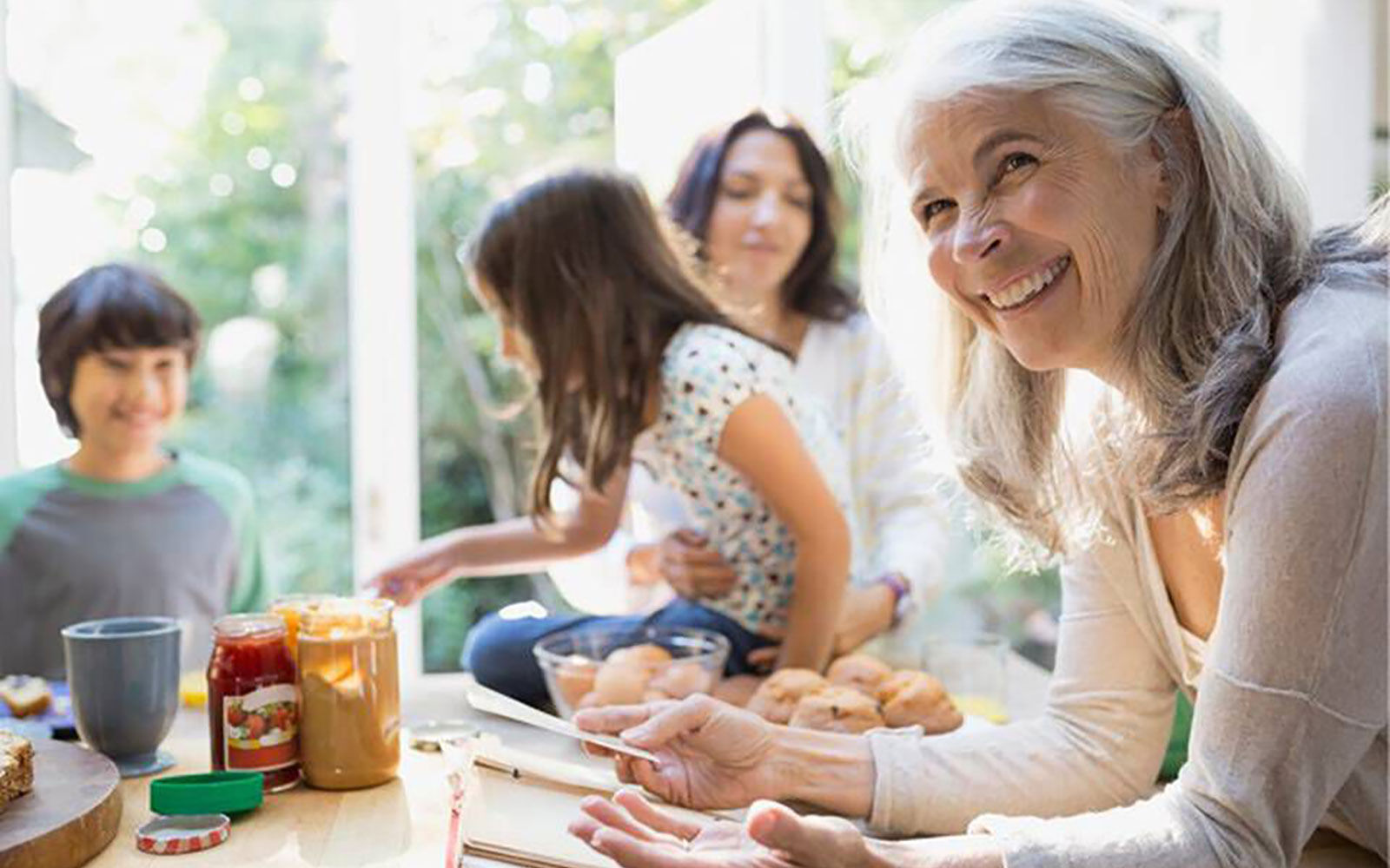 BEAUTY TIPS FOR MATURE SKIN: GOODBYE PALENESS, HELLO HEALTHY ROSY GLOW!