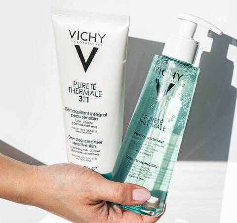 How to Save Your Skin from Hard Water: 4 Face Cleansing Tips