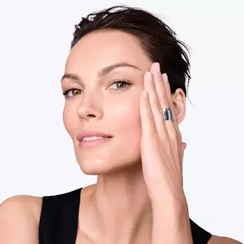 HIGH EFFICACY + NO IRRITATION