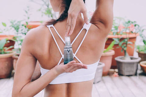 How to hydrate dehydrated sensitive skin?