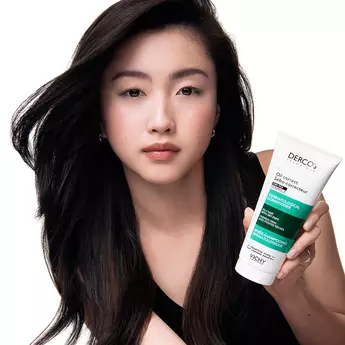 Dercos Oil Correct Conditioner