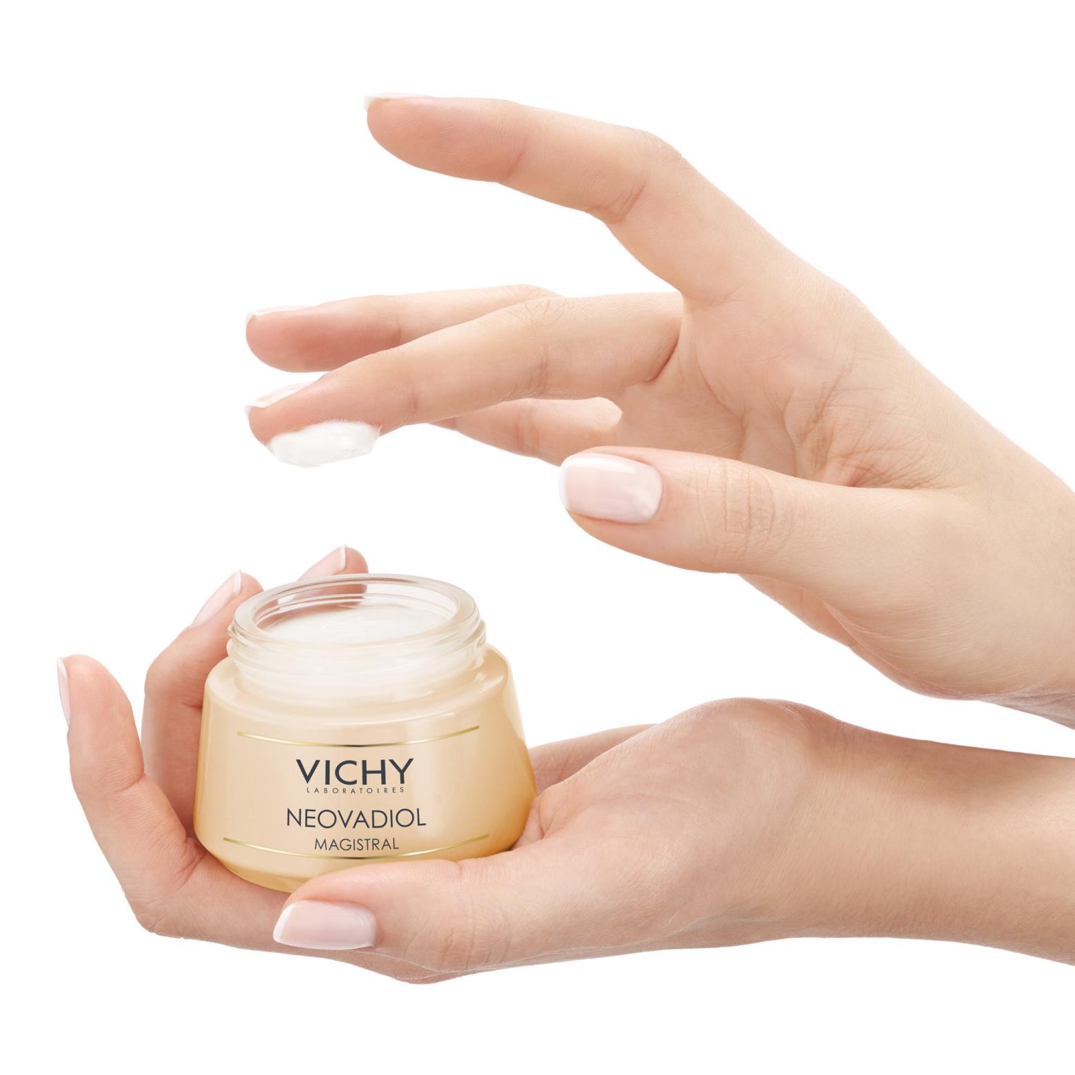 Neovadiol Magistral, Skin care for Post-Menopause | Vichy